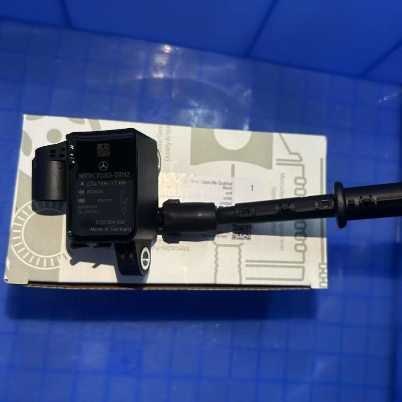 Mercedes-Benz Катушка зажигания Mercedes арт. A2769063700