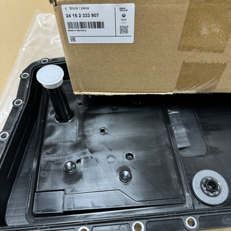 BMW 24152333907 масляный поддон автоматической коробки передач с трансмиссионным фильтром