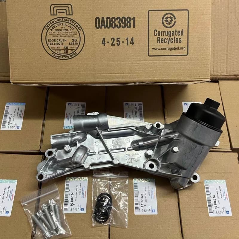 93186324 подходит для общего масляного радиатора двигателя Chevrolet Aveo Cruze (с масляным фильтром в сборе)